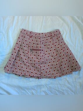 LEDIN Heart Pleated Mini Skirt